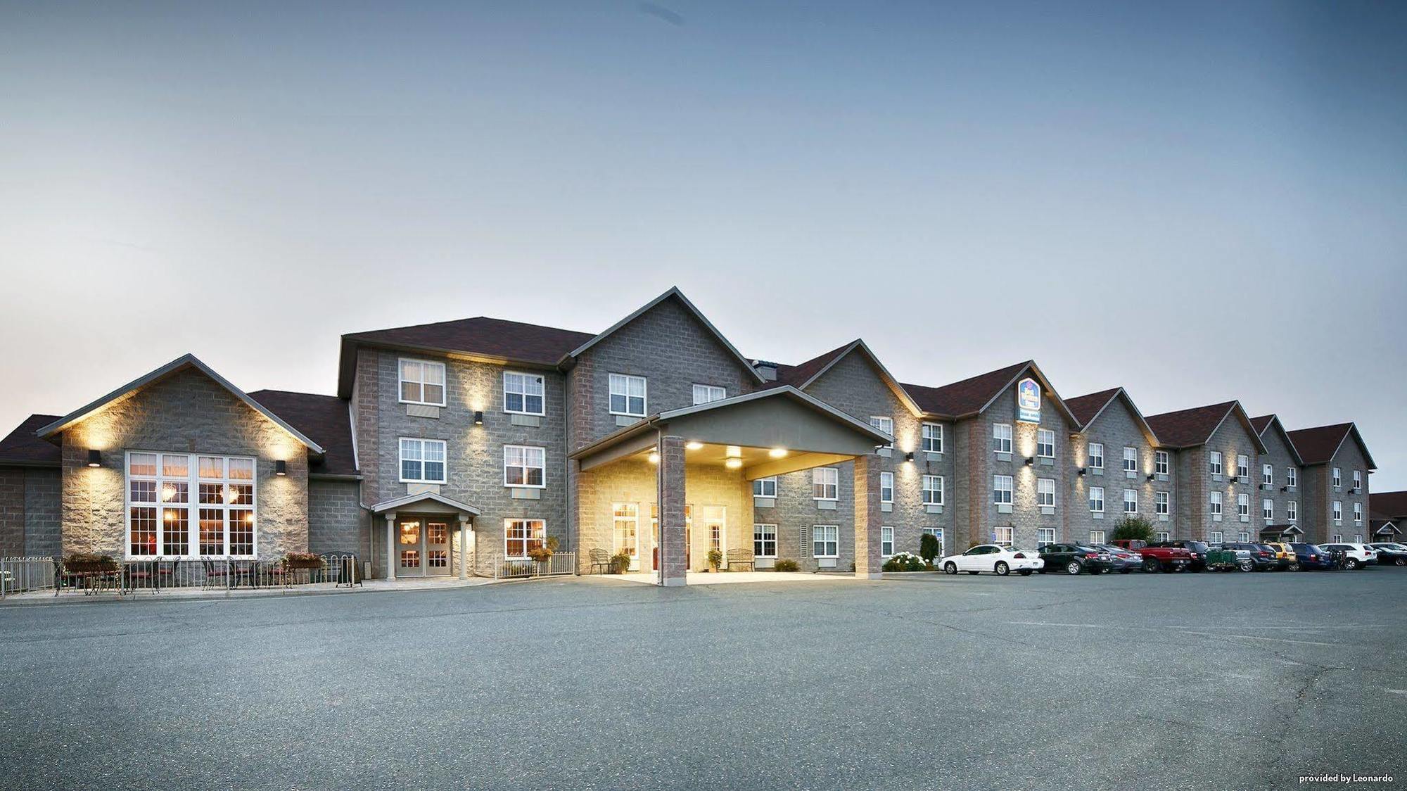 Best Western Plus Woodstock Hotel Conference Centre Exterior foto